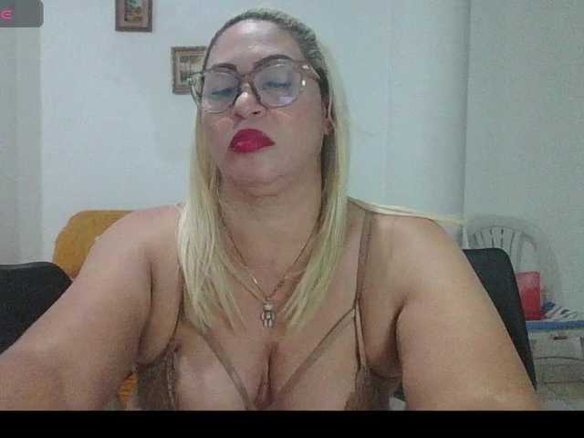 Hotmommyxxx