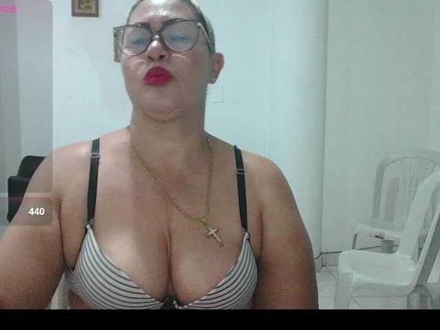 Hotmommyxxx