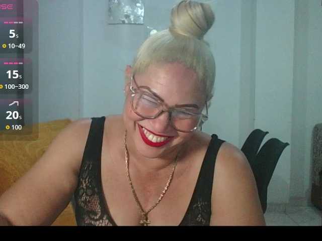 Hotmommyxxx