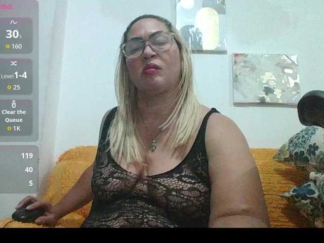Hotmommyxxx