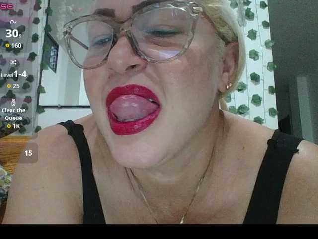 Hotmommyxxx