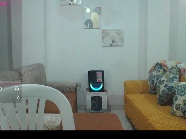 Hotmommyxxx webcam