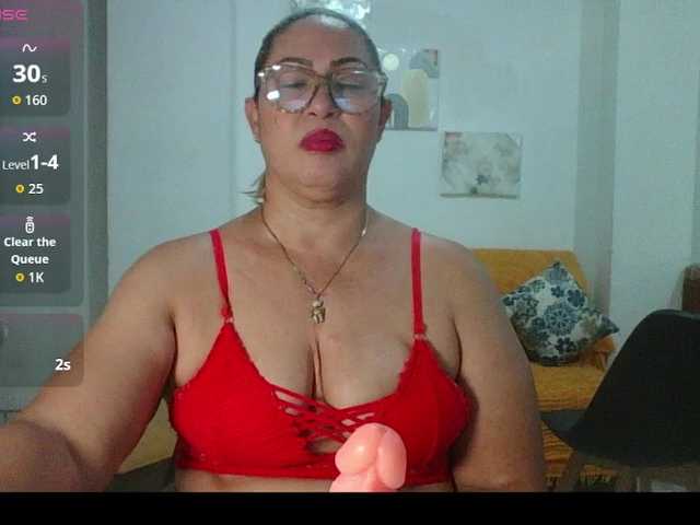Hotmommyxxx