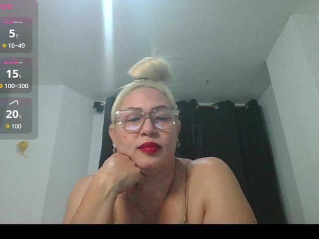 Hotmommyxxx