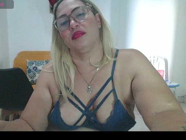 Hotmommyxxx