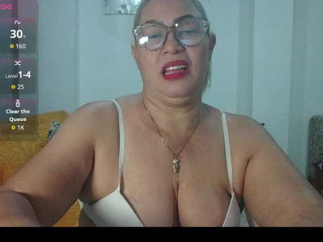 Hotmommyxxx