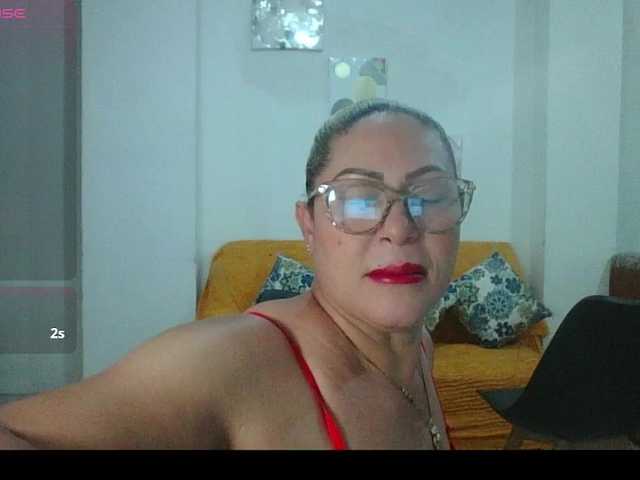 Hotmommyxxx