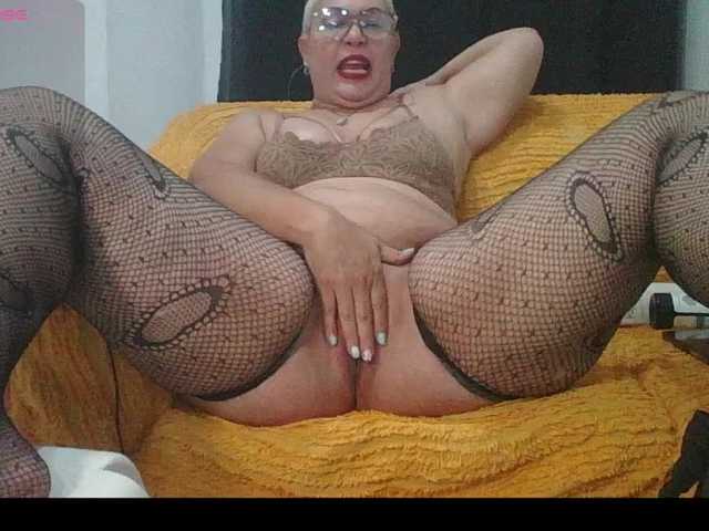 Hotmommyxxx