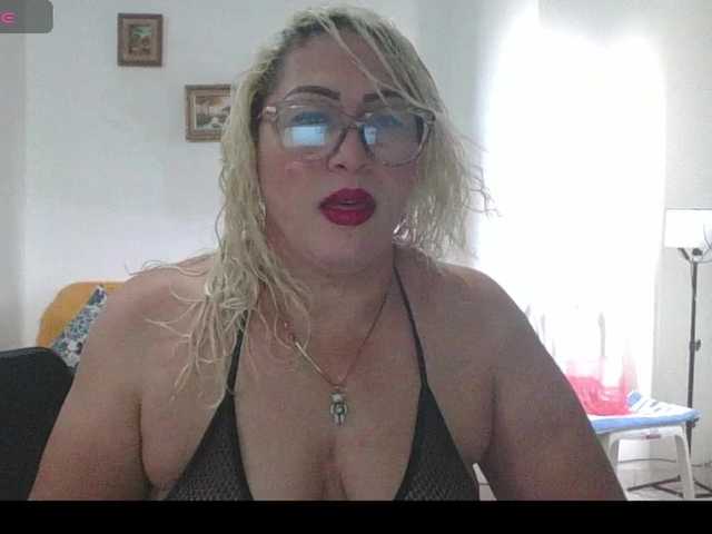 Hotmommyxxx