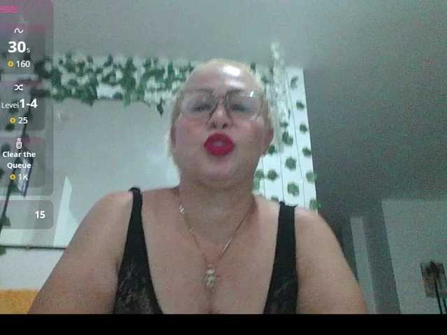 Hotmommyxxx