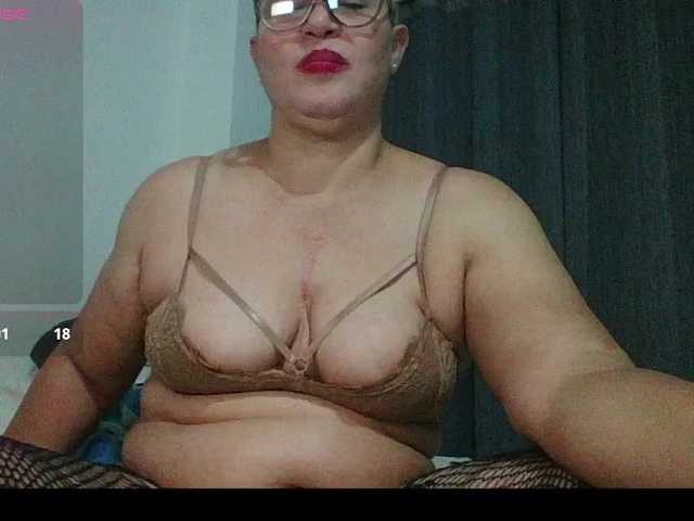 Hotmommyxxx