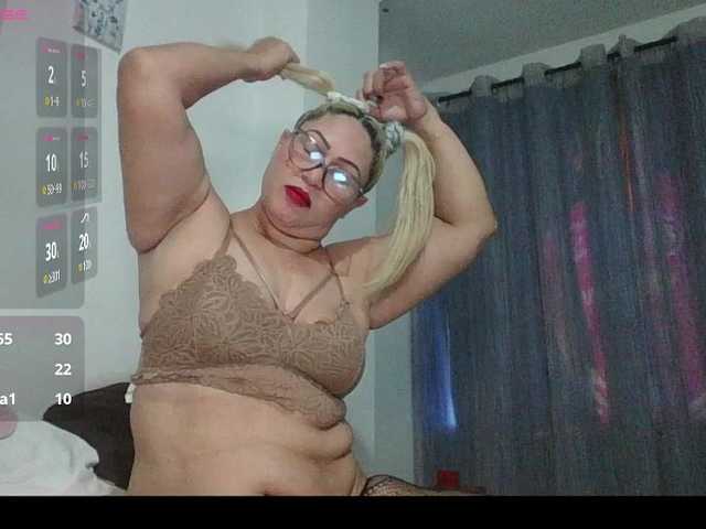 Hotmommyxxx