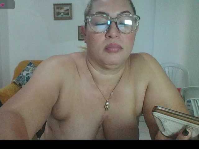 Hotmommyxxx