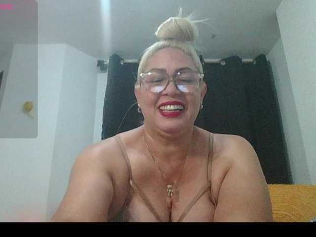 Hotmommyxxx