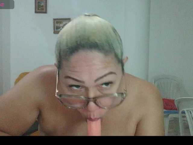 Hotmommyxxx