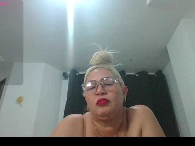 Hotmommyxxx