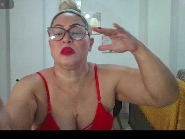 Hotmommyxxx