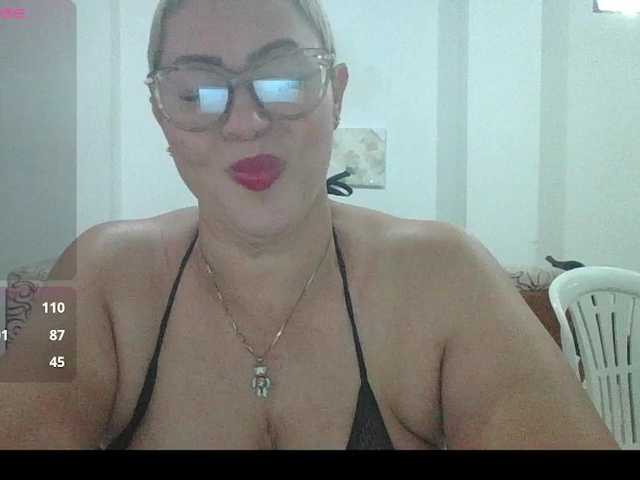 Hotmommyxxx