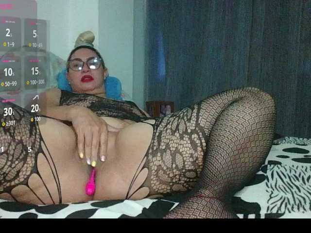Hotmommyxxx