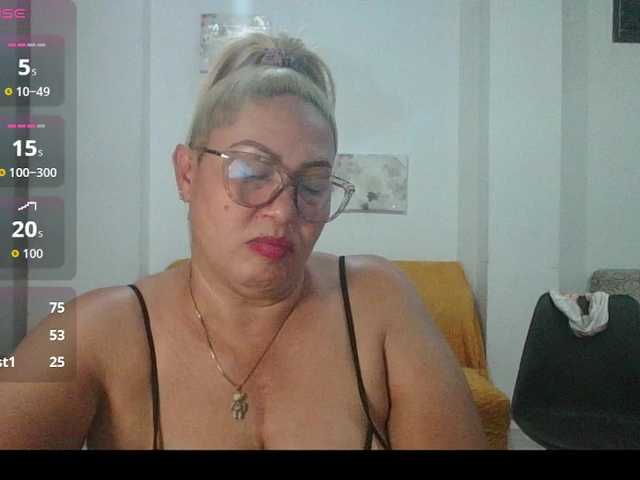 Hotmommyxxx