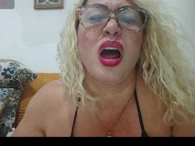 Hotmommyxxx