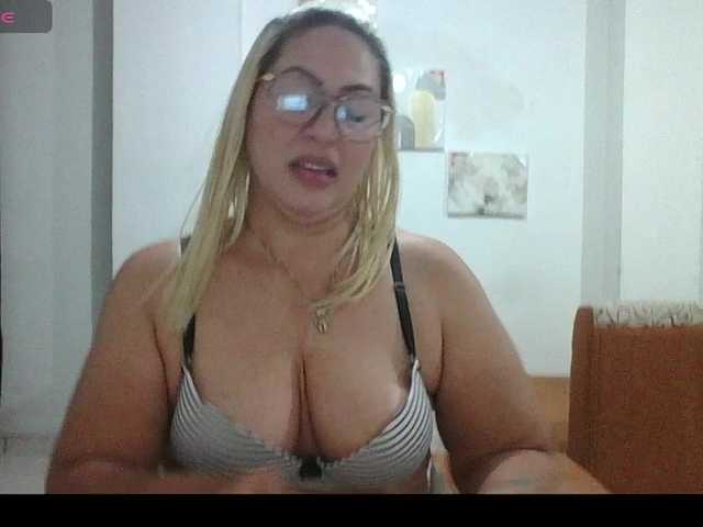 Hotmommyxxx
