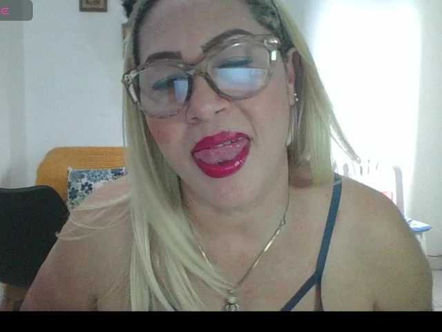 Hotmommyxxx