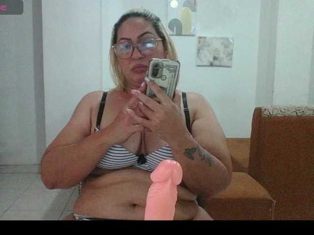 Hotmommyxxx