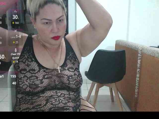 Hotmommyxxx