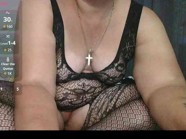 Hotmommyxxx webcam