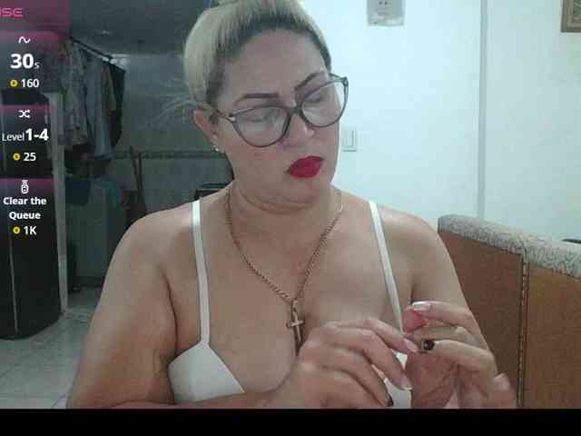 Hotmommyxxx