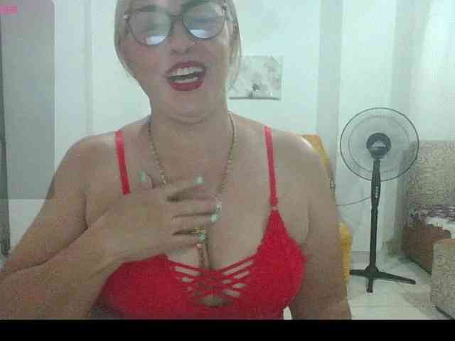 Hotmommyxxx