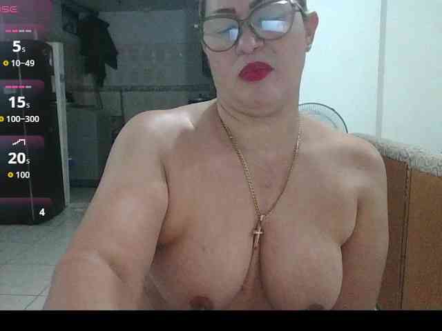 Hotmommyxxx