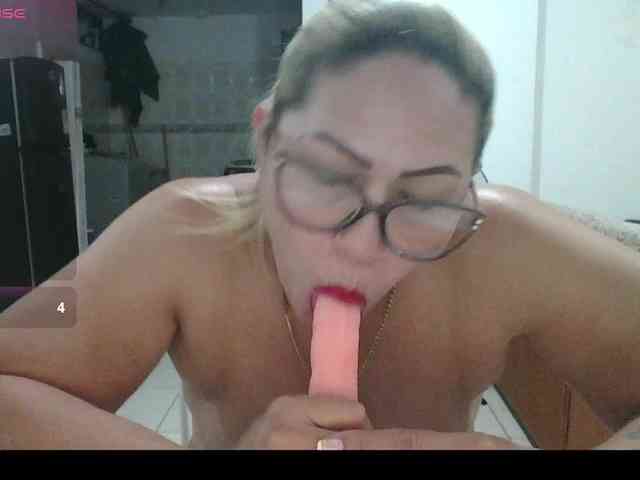 Hotmommyxxx