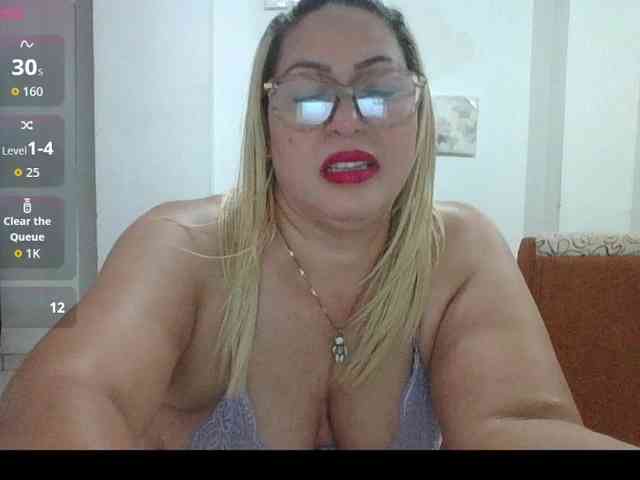 Hotmommyxxx