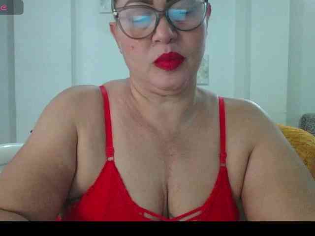Hotmommyxxx