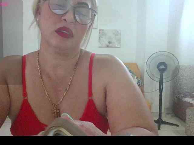 Hotmommyxxx