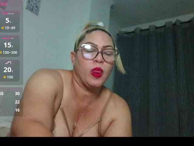 Hotmommyxxx
