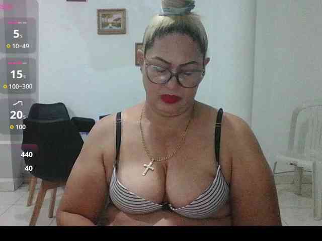 Hotmommyxxx