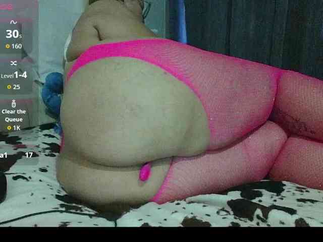 Hotmommyxxx webcam