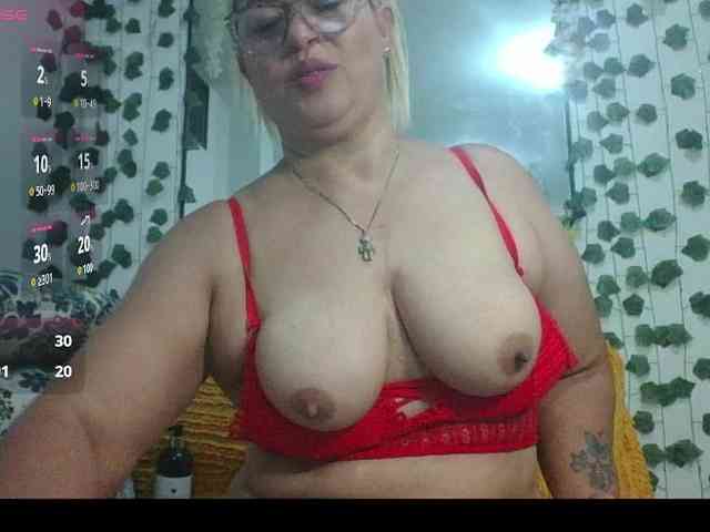Hotmommyxxx