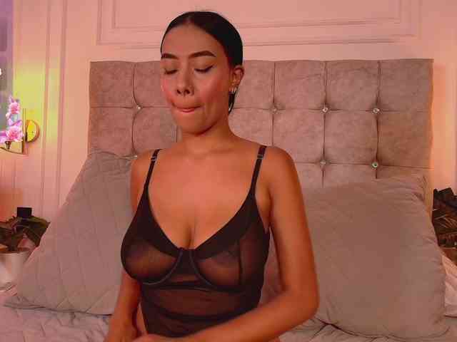 CandyLips4 webcam