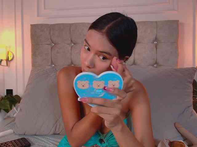 CandyLips4 webcam