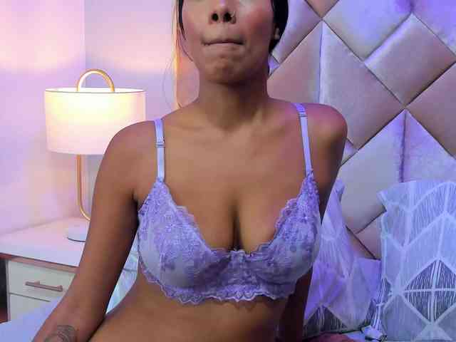CandyLips4 webcam