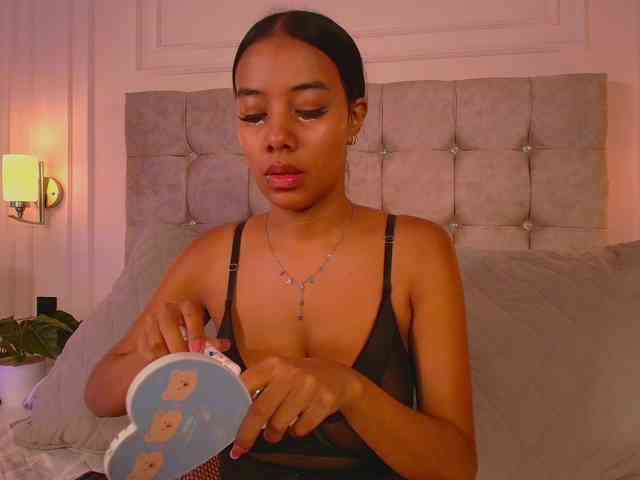 CandyLips4 webcam