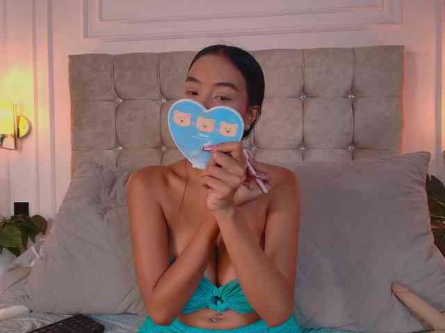 CandyLips4 webcam