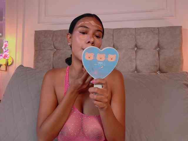 CandyLips4 webcam