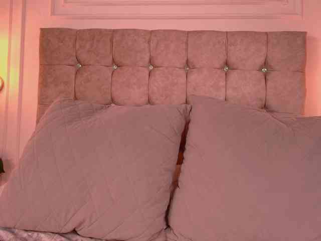 CandyLips4 Live Webcam on BongaCams