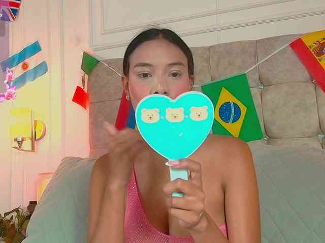 CandyLips4 webcam