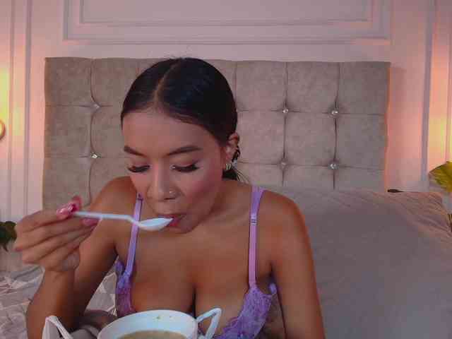 CandyLips4 webcam